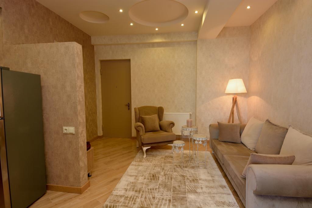 Dat Exx Apartments Τυφλίδα Εξωτερικό φωτογραφία