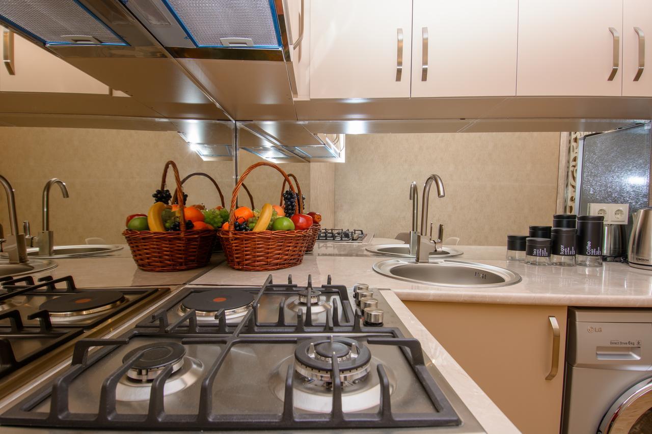 Dat Exx Apartments Τυφλίδα Εξωτερικό φωτογραφία