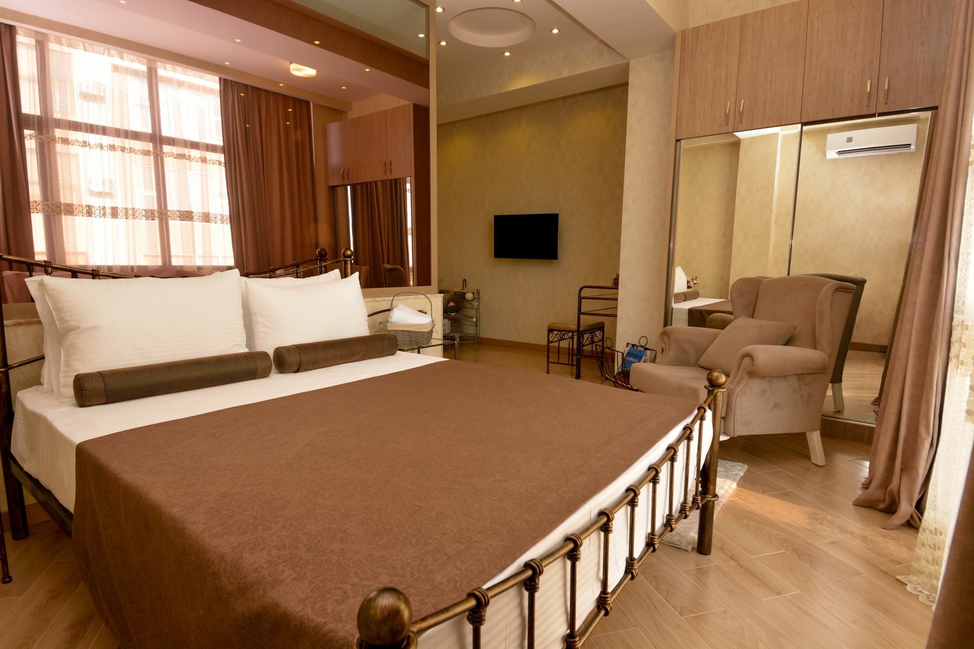 Dat Exx Apartments Τυφλίδα Εξωτερικό φωτογραφία
